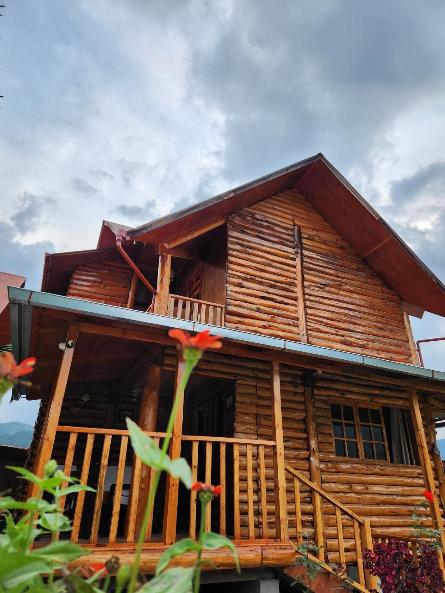 Elfen Hospedaje Familiar Oxapampa Bagian luar foto